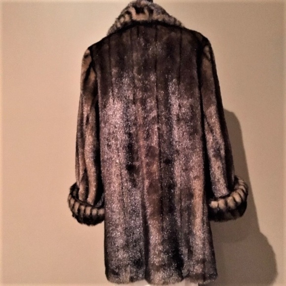 Scandinavian Art Deco Fall Winter Coat Soft Classic Faux Fur 1940’s 40’s Style - Picture 2 of 8